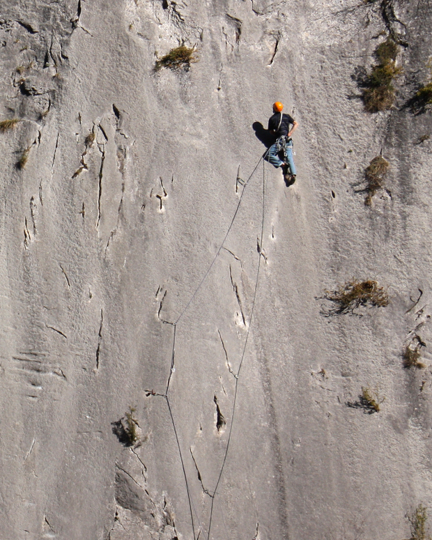 escalada con cuerdas dobles